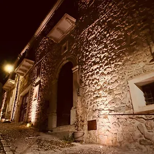 Le Dell’emiro Castronuovo di Sicilia